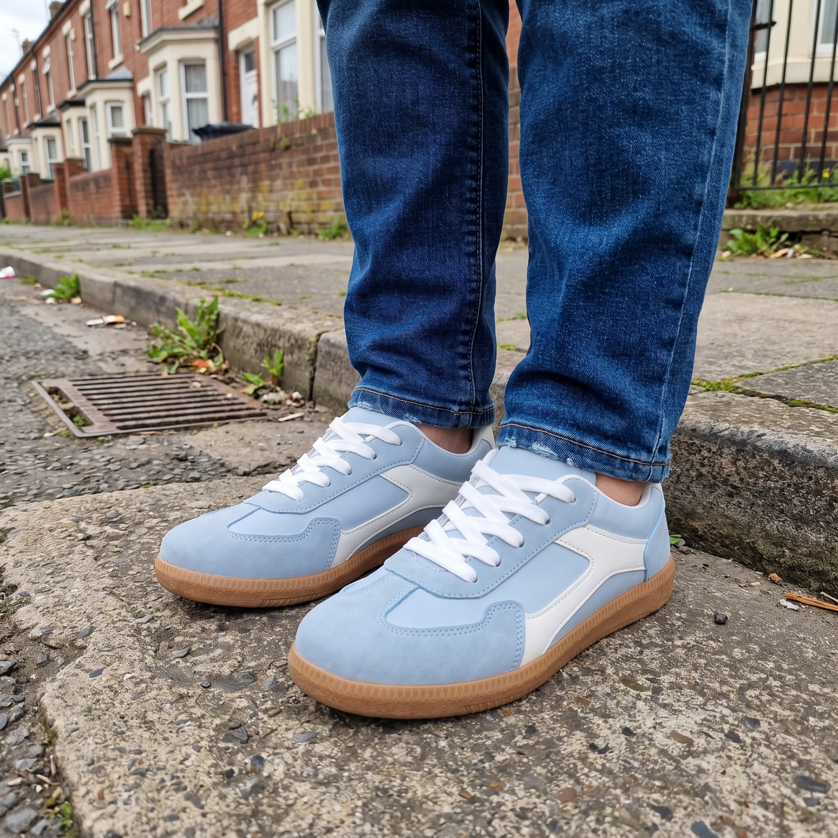 CELESSE SNEAKERS