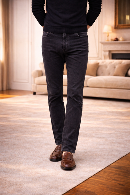 Paul | Tapered Leg Denim Jeans with Minimal Pocket Design